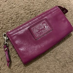 Coach Wallet/Clutch